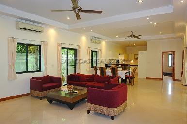 Pratumnak Pool Villa 14
