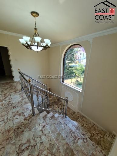 Private House Mabprachan Lake 27