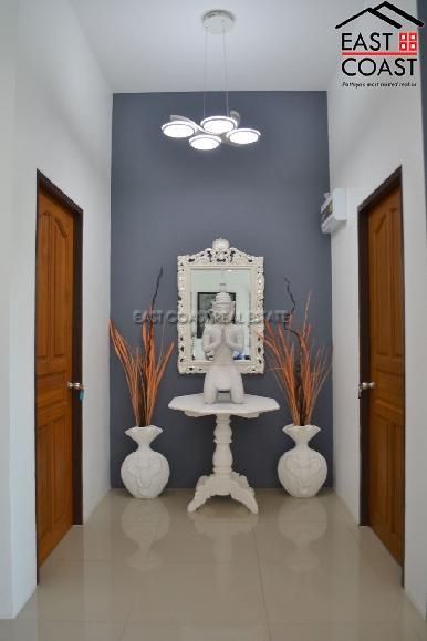 Private House in Soi Thung Klom Tanman   11