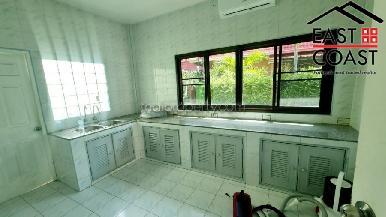 Private House Wat Hauy Yai 12