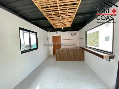 Private House with Warehouse 4