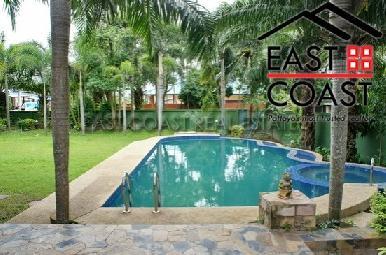 Huay Yai Pool House 39