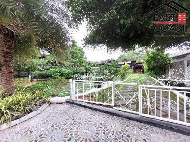 Private Pool Villa in Huay Yai 56