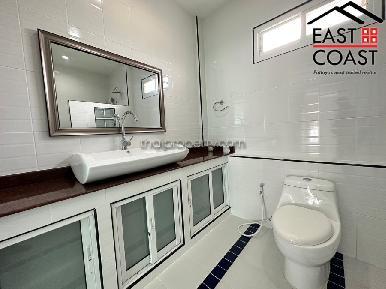 Private Pool Villa in Nong Plalai 9