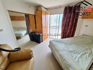 Royal Beach Condotel 13