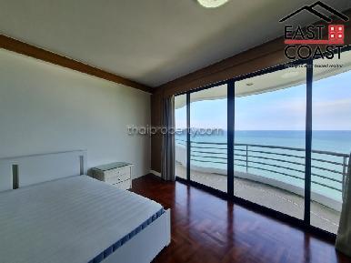 Royal Cliff 25