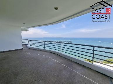 Royal Cliff 8