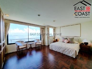 Royal Cliff 11