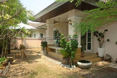 Ruen Pisa Village 21