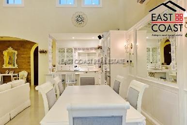 Silk Road Place 11