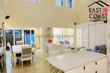 Silk Road Place 16