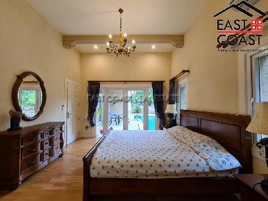 Silk Road Place 33