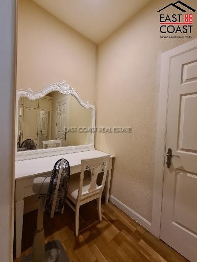 Silk Road Place 37