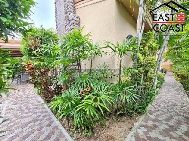 Silk Road Place 32