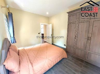 Silk Road Place 13