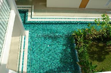 Sunset Boulevard 4