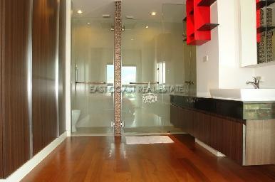 The Axis 13