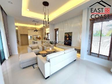 The Palm Ville 8