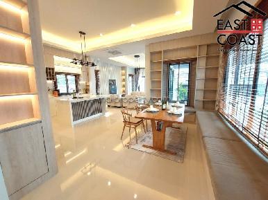 The Palm Ville 7