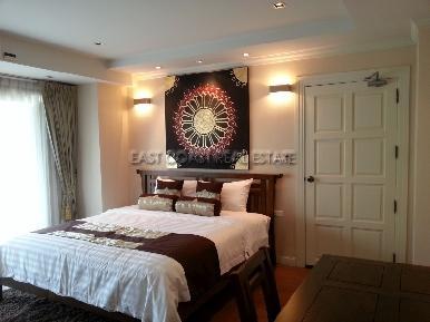 The Residence 6