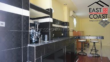 Town House  6